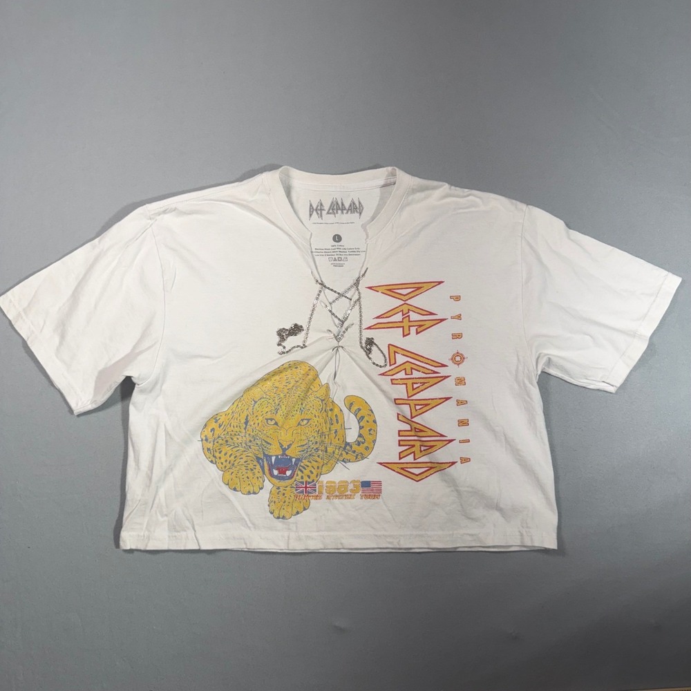 Def Leppard Graphic Tee Women Large White Edgy Rock Cotton
